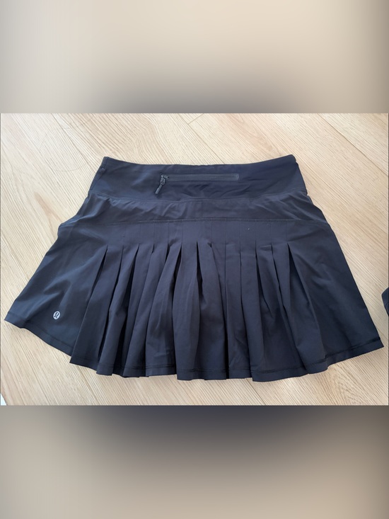lululemon athletica Dresses & Skirts - lululemon athletica Black Pleated Tennis Skirt with Zip Pocket